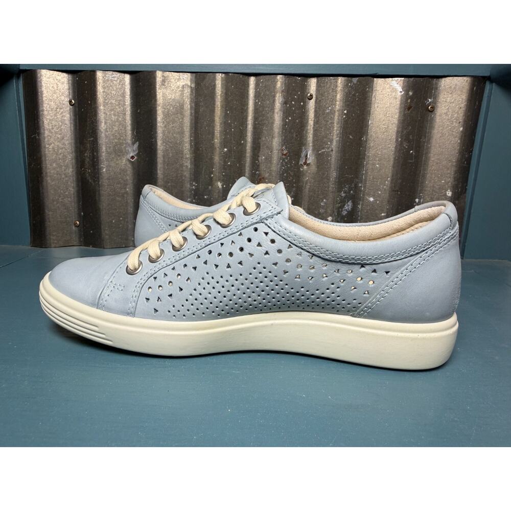 Ecco Soft 7 Trend Tie Perforated Sneaker Leather Light Blue Womens US 4 EU 35 - Picture 4 of 8